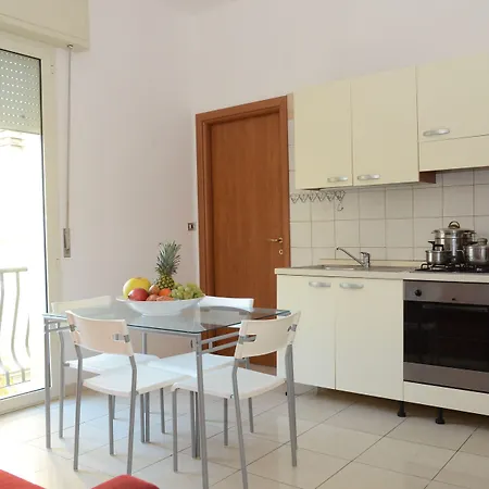 Edera Apart-hotel 2*