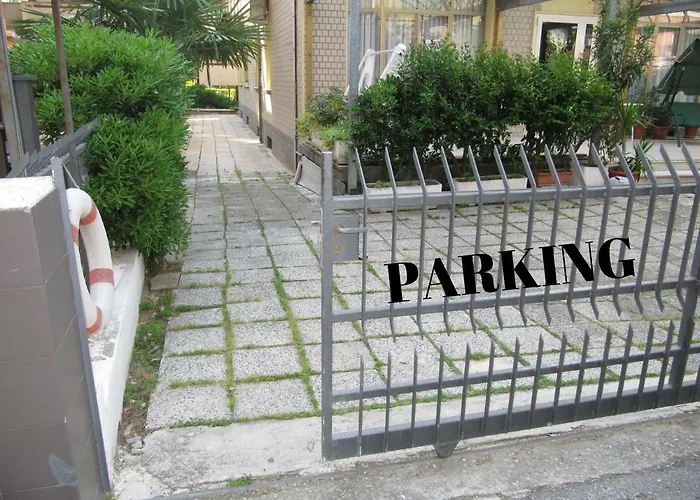 Apartmanhotel Edera 2*